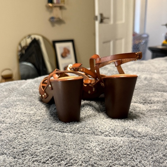 Brown Strappy Women's Heels - Picture 3 of 10